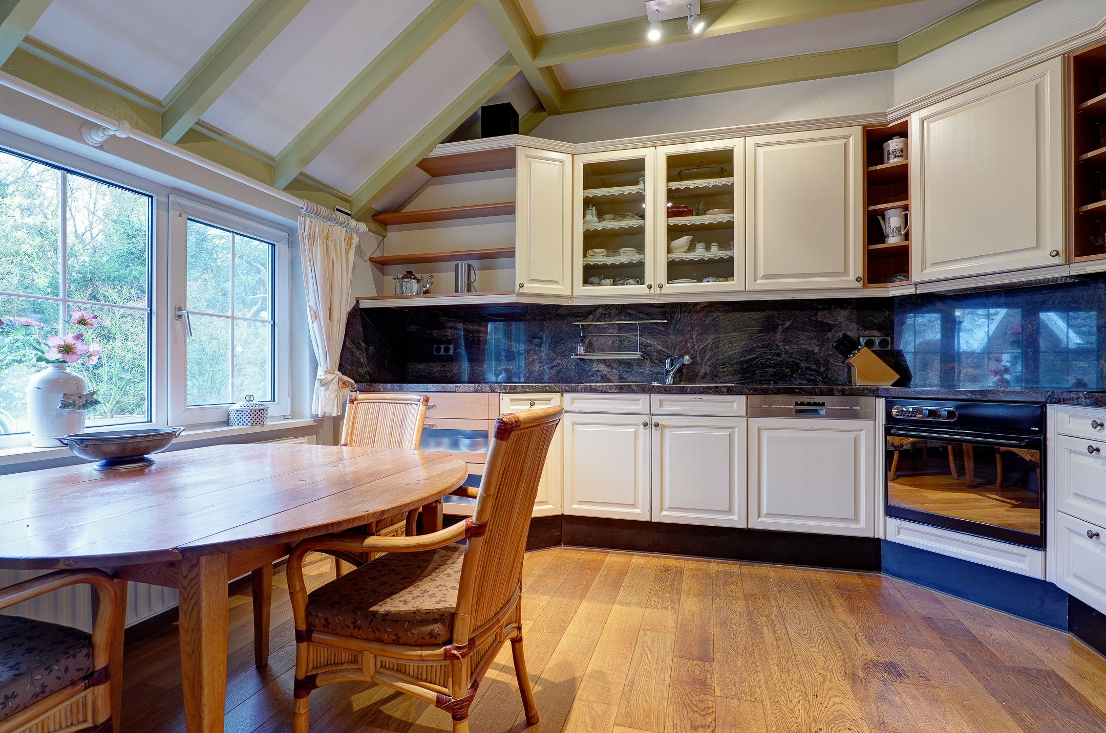 Foto 18 van Groningerweg 8