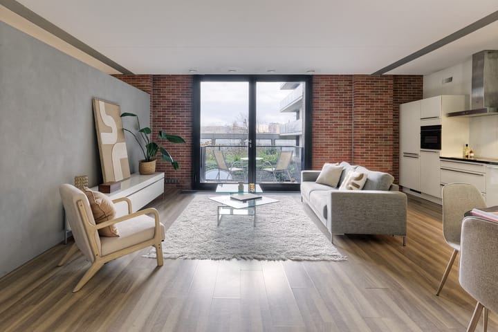 Foto 4 van Purperhoedenveem 24