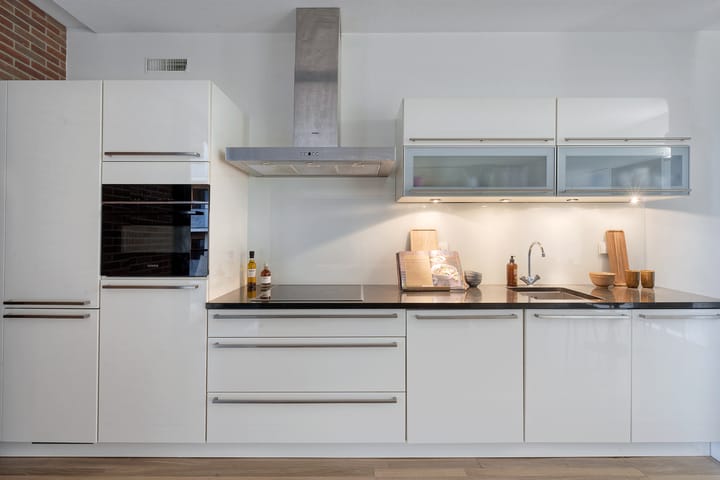 Foto 14 van Purperhoedenveem 24