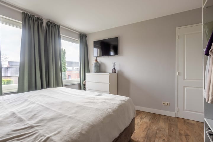 Foto 24 van Rondestraat 40