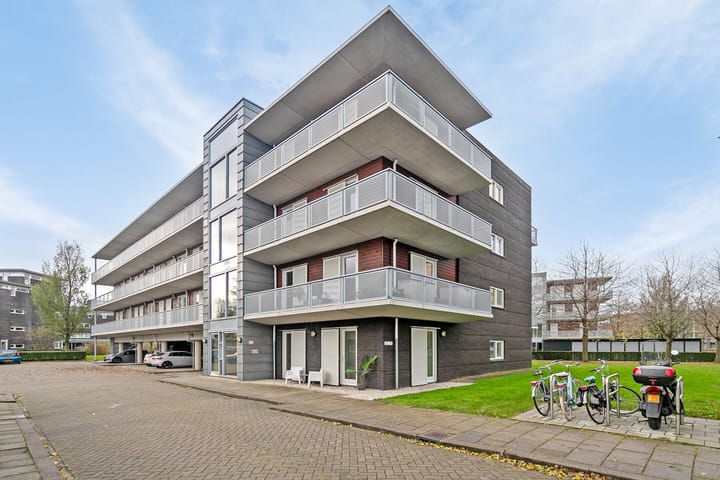 Foto 4 van Muiderstraat 93