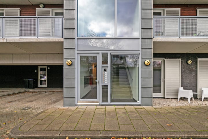 Foto 7 van Muiderstraat 93