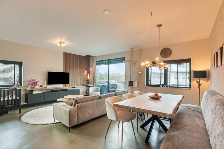 Foto 16 van Muiderstraat 93