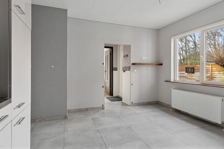 Photo 13 of Sportlaan 12