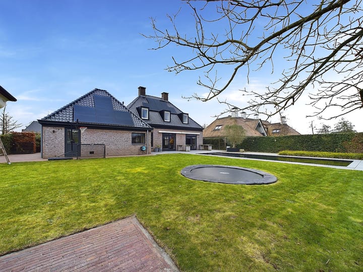 Foto 52 van Waterviolier 2