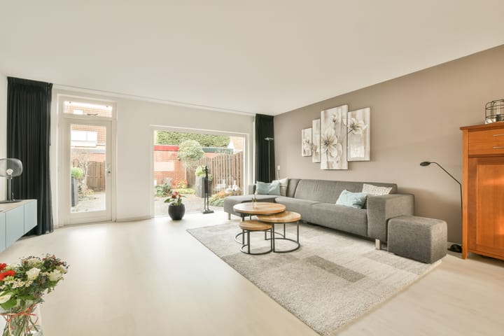 Foto 5 van Alphons Diepenbrocksingel 3