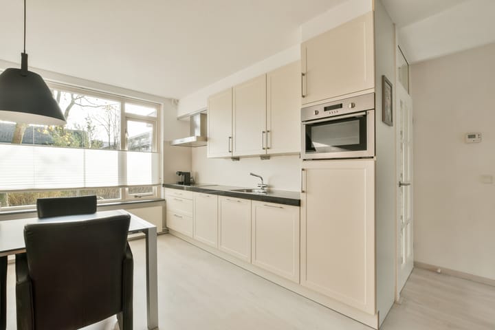 Foto 11 van Alphons Diepenbrocksingel 3