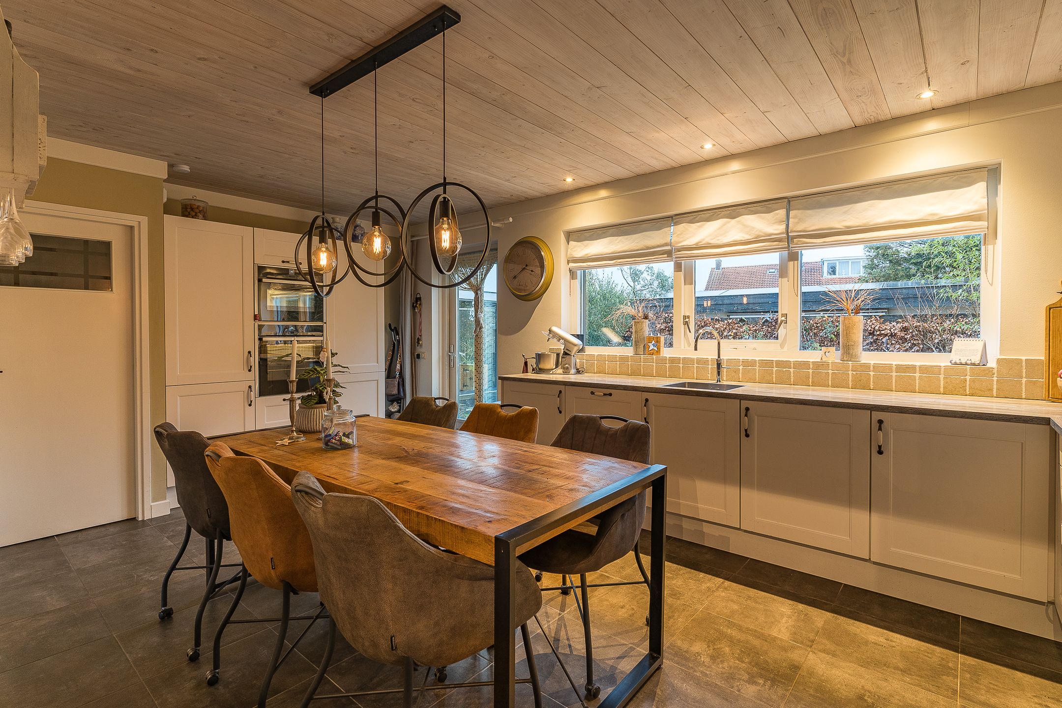 Foto 24 van Aarweg 20