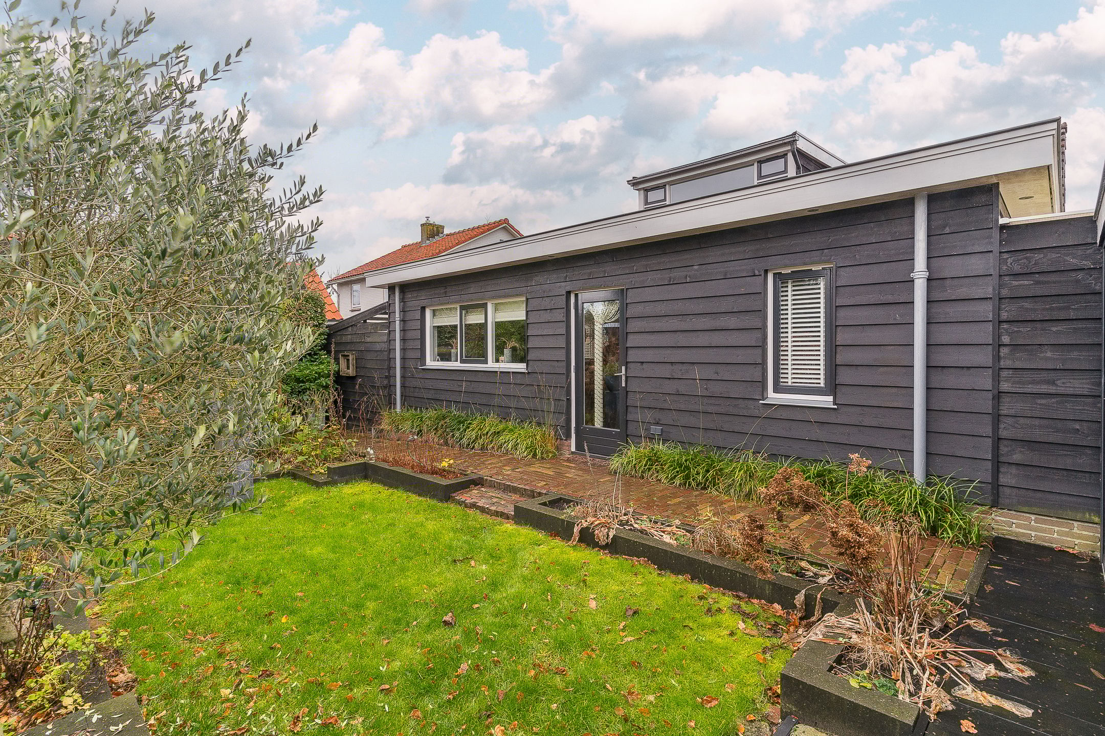 Foto 45 van Aarweg 20