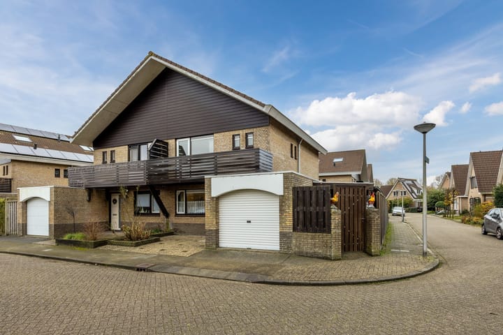 Foto 34 van Piet Heynstraat 10