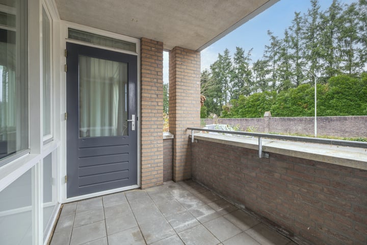 View photo 8 of Bongerdstraat 251