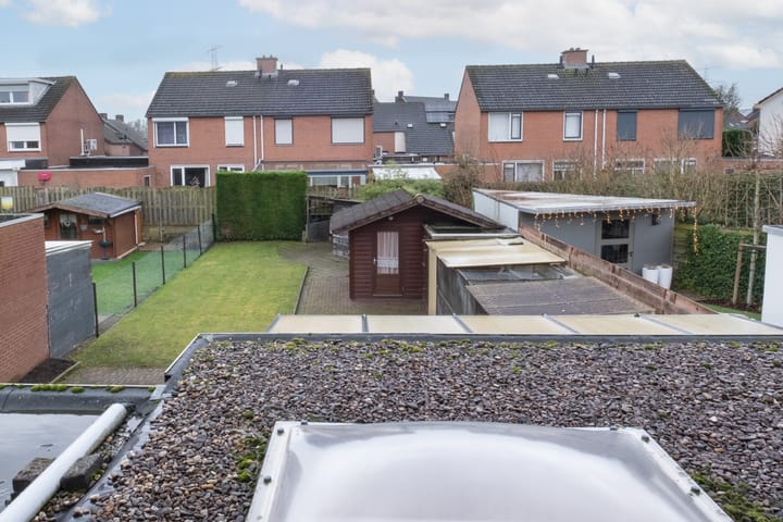 Foto 16 van Muncadostraat 8