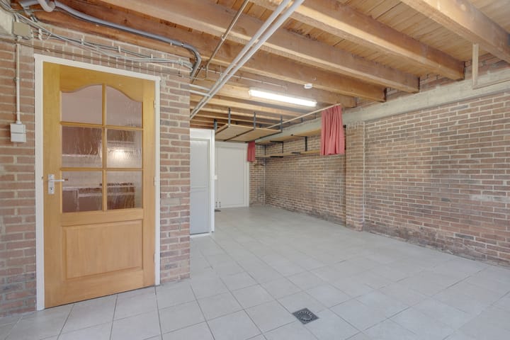 Foto 22 van Muncadostraat 8