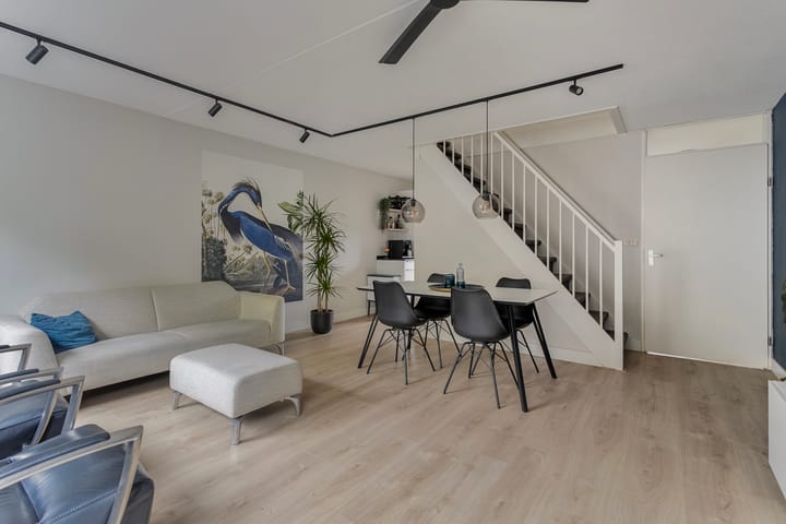 Foto 8 van Perikplein 77