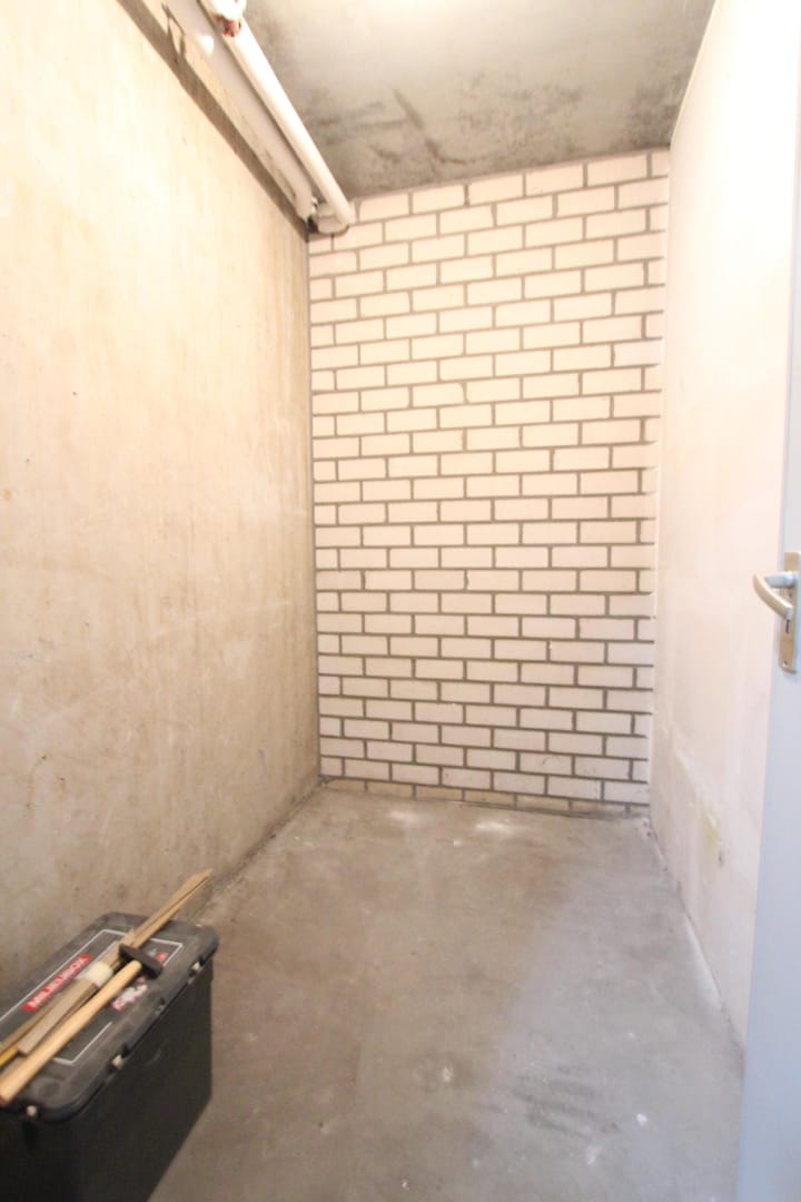 Photo 29 of Via Regia 192-T