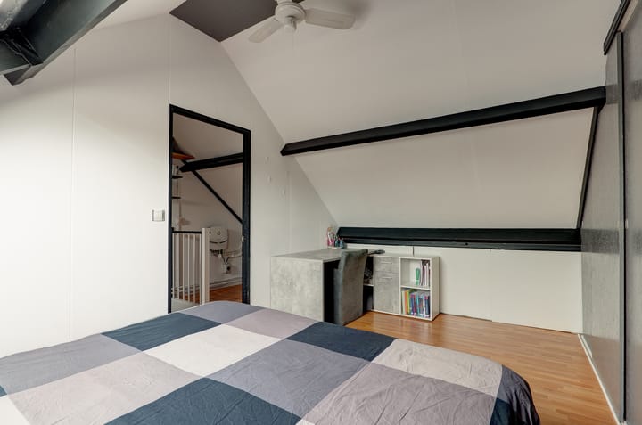 Foto 33 van Baanderheugte 32