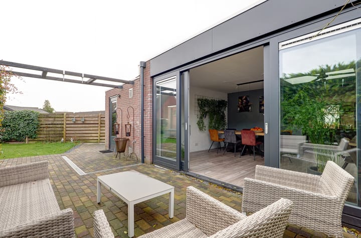 Foto 35 van Baanderheugte 32