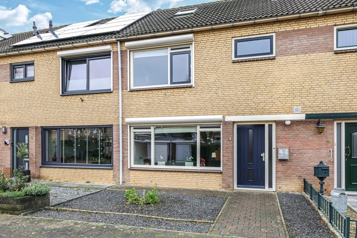 Foto 2 van Lotusstraat 4