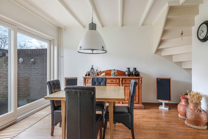 Foto 16 van Lotusstraat 4