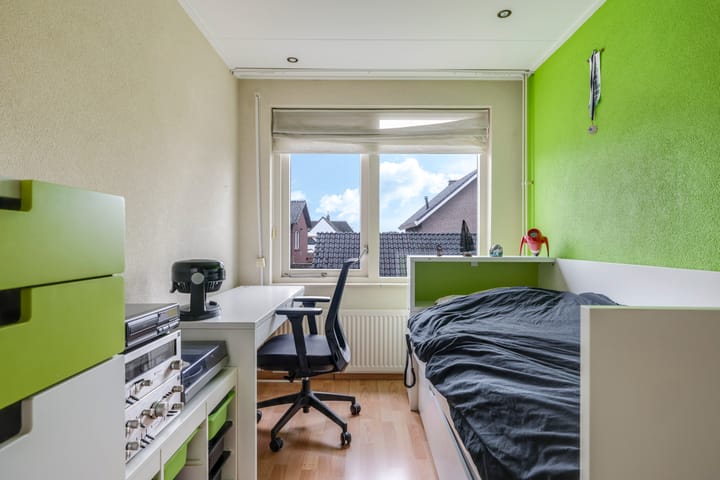 Foto 31 van Lotusstraat 4