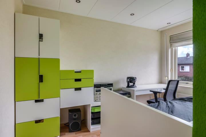 Foto 32 van Lotusstraat 4