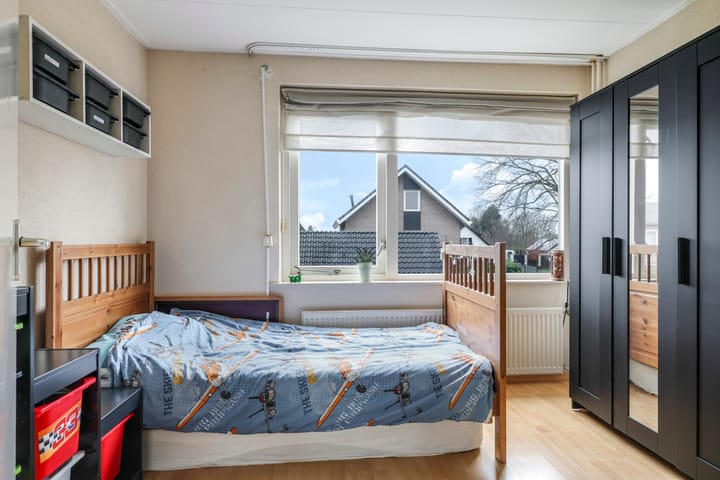 Foto 33 van Lotusstraat 4