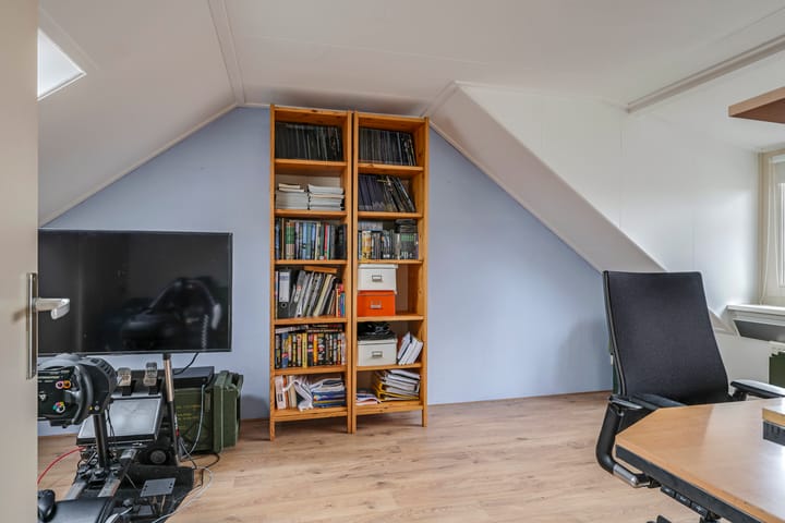 Foto 39 van Lotusstraat 4