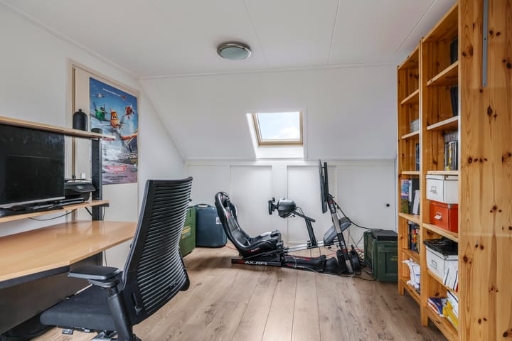 Foto 41 van Lotusstraat 4