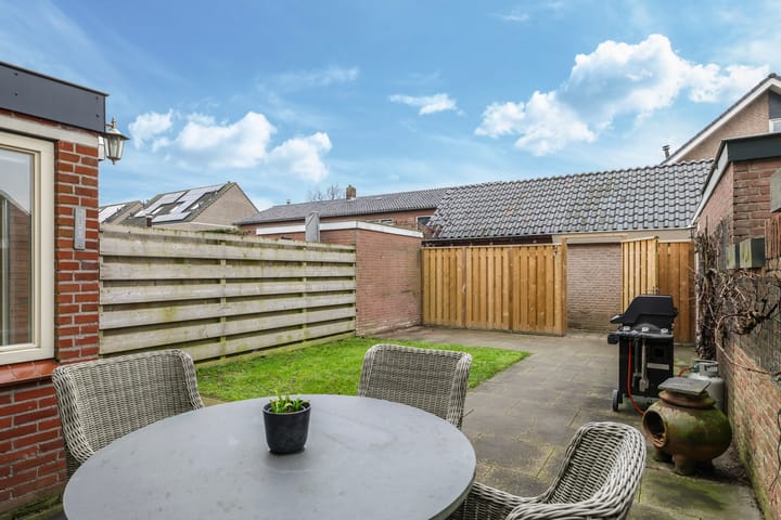 Foto 44 van Lotusstraat 4