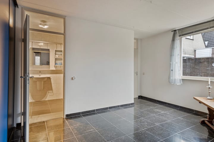 Foto 18 van Hulstbeemd 40