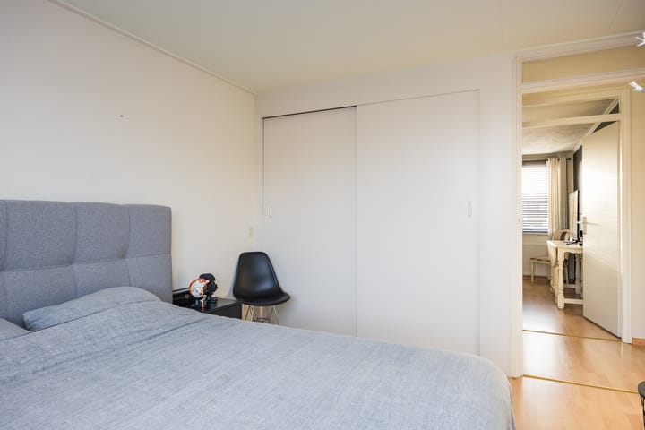 Foto 18 van van Bodelswingstraat 11