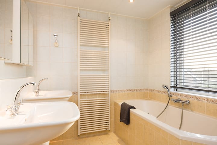 Foto 20 van van Bodelswingstraat 11