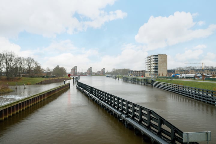 Bekijk foto 48 van Eggestraat 39