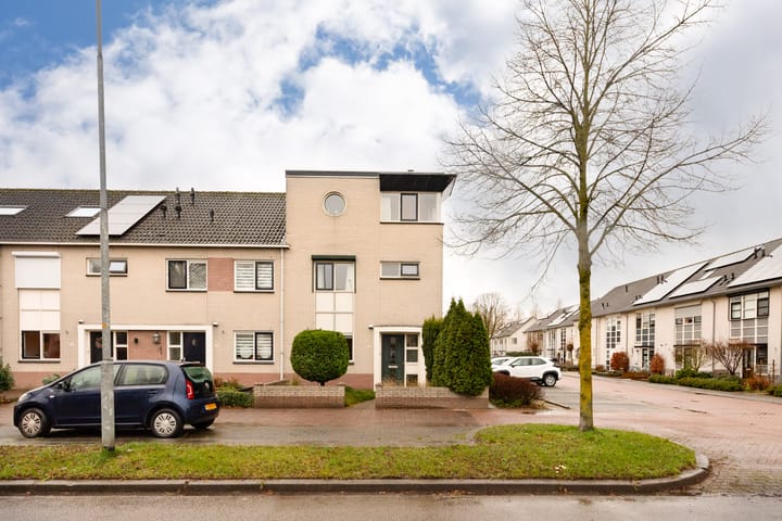 Foto 5 van Lange Voren 122