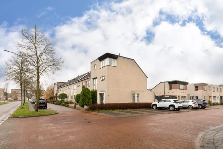 Foto 6 van Lange Voren 122