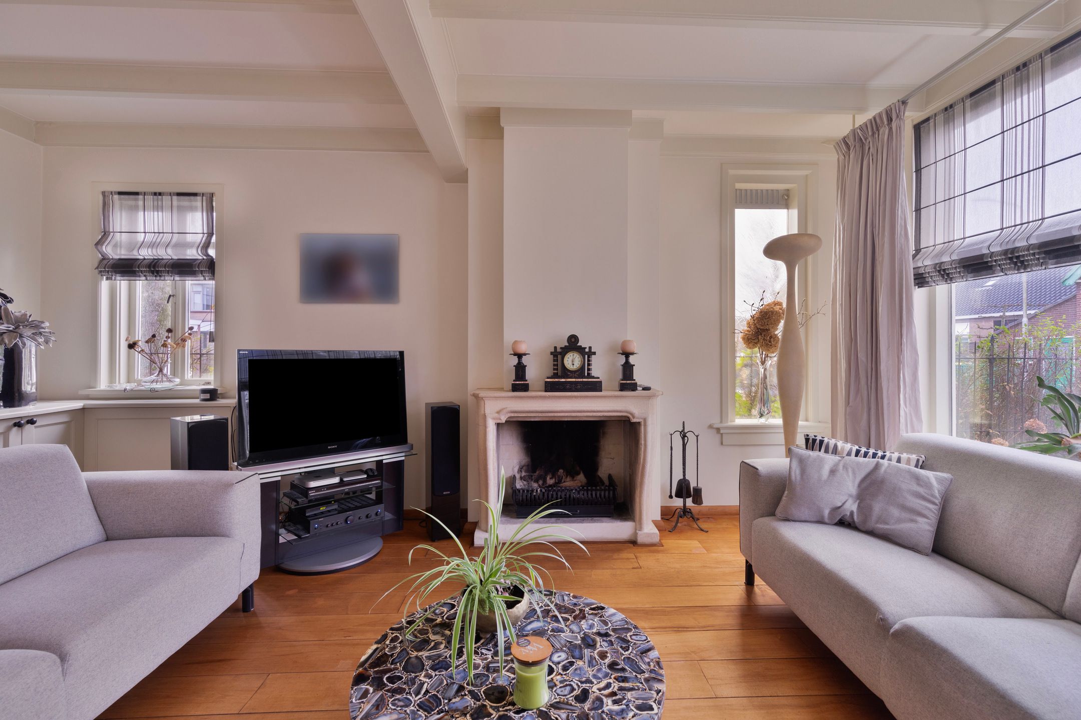 Foto 9 van Julianastraat 1