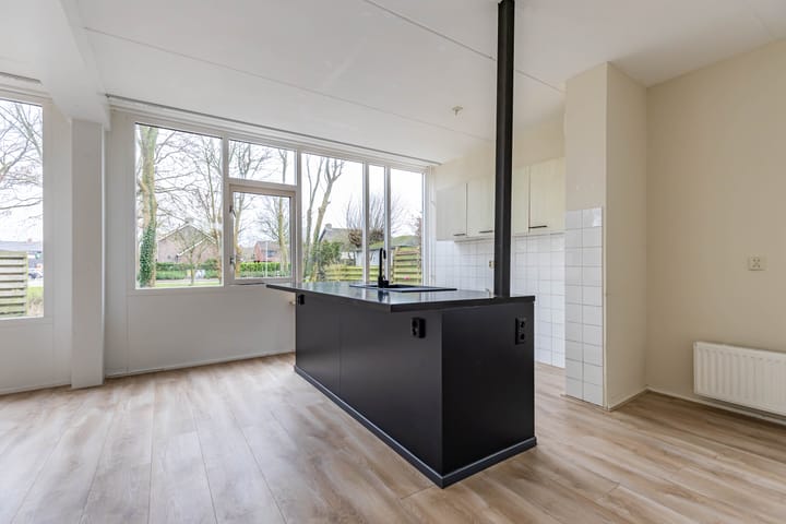 Foto 2 van Ten Oeverlaan 12