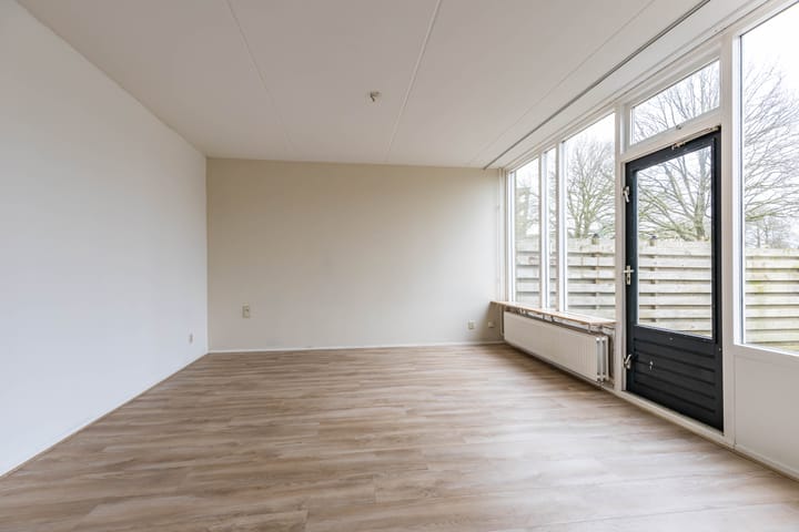 Foto 5 van Ten Oeverlaan 12