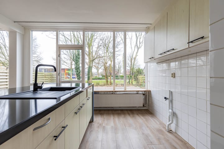 Foto 9 van Ten Oeverlaan 12