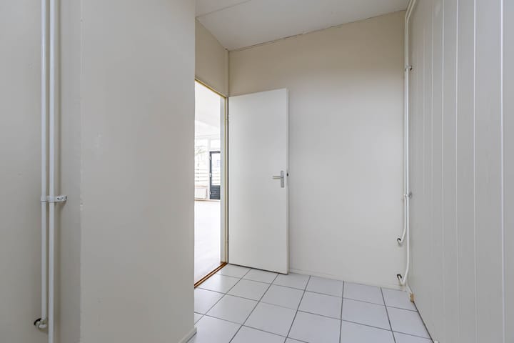 Foto 10 van Ten Oeverlaan 12