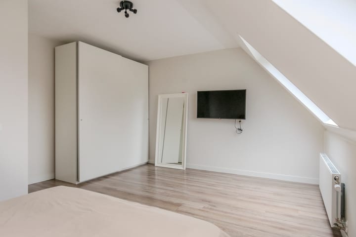 Foto 15 van Meerland 25