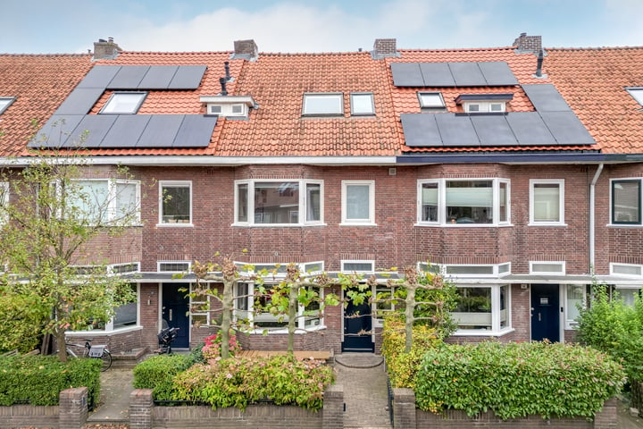 Bekijk foto 1 van Dr. van Campenstraat 16