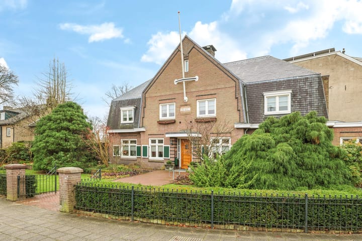 Foto 6 van Huijghenslaan 2