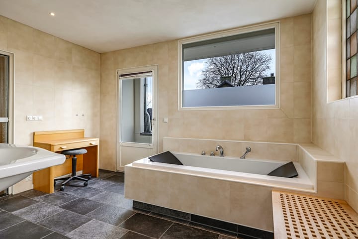 Foto 65 van Huijghenslaan 2