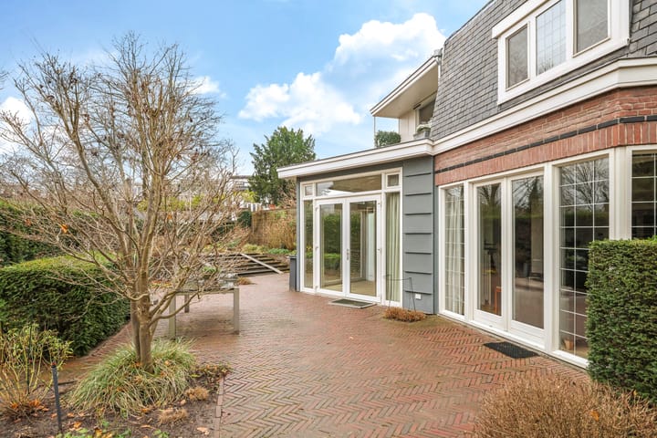 Foto 81 van Huijghenslaan 2