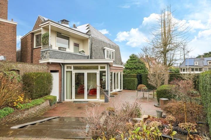 Foto 87 van Huijghenslaan 2