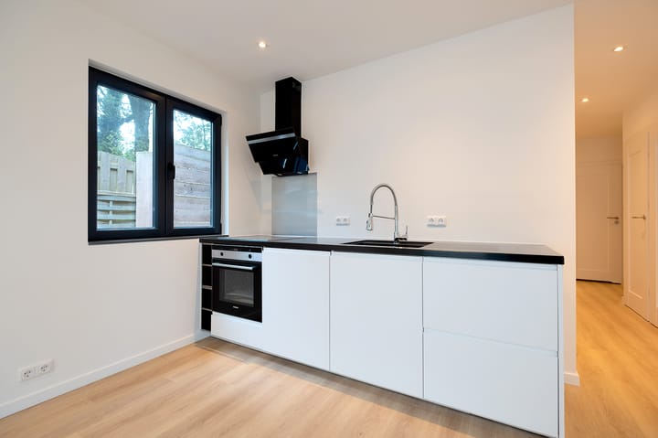 Photo 10 of Stationsstraat 30-NB1