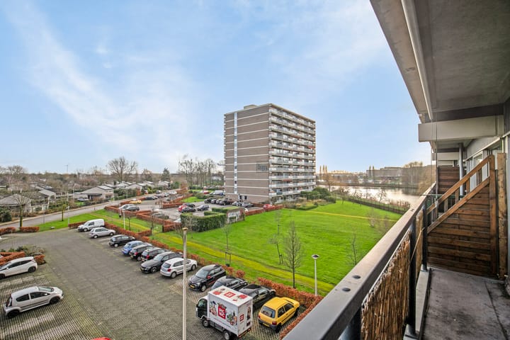 Foto 27 van Aalscholversingel 40