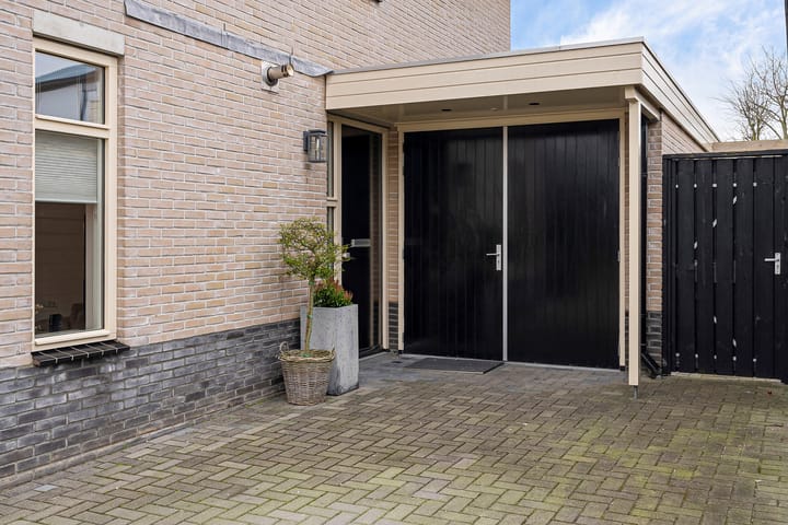 Foto 3 van Klaproos 13