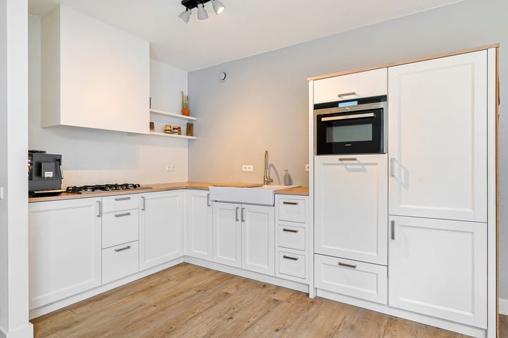 Photo 17 of Klaproos 13